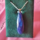 COLLAR DE ACERO INOXIDABLE DE 42 + 5 CM CON LÁGRIMA FACETADA DE 40 X 12 MM EN PIEDRA DE LAPISLÁZULI
