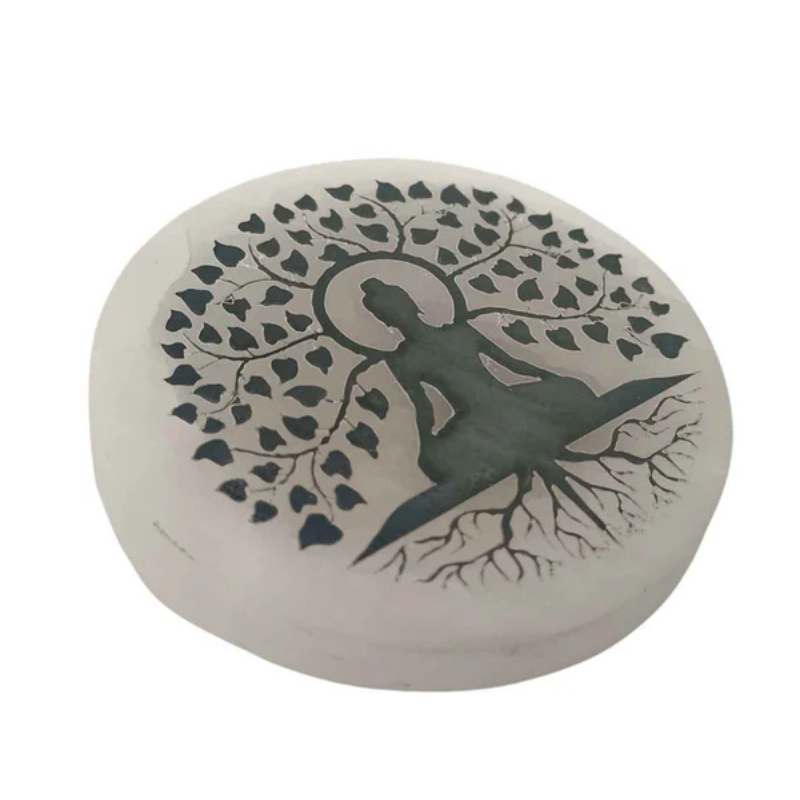 Plato Selenita Grabado Arbol Buda 10 Cms Aprox
