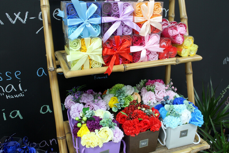 Set de 9 flores de Jabón rosas lavanda 9x9x4 (cm)