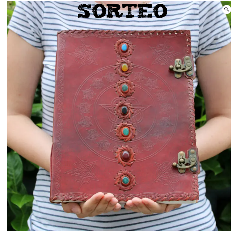 SORTEO CUADERNO GRIMORIO Libro GIGANTE de Cuero de los 7 Chakras 33x25x2,5 (cm),
