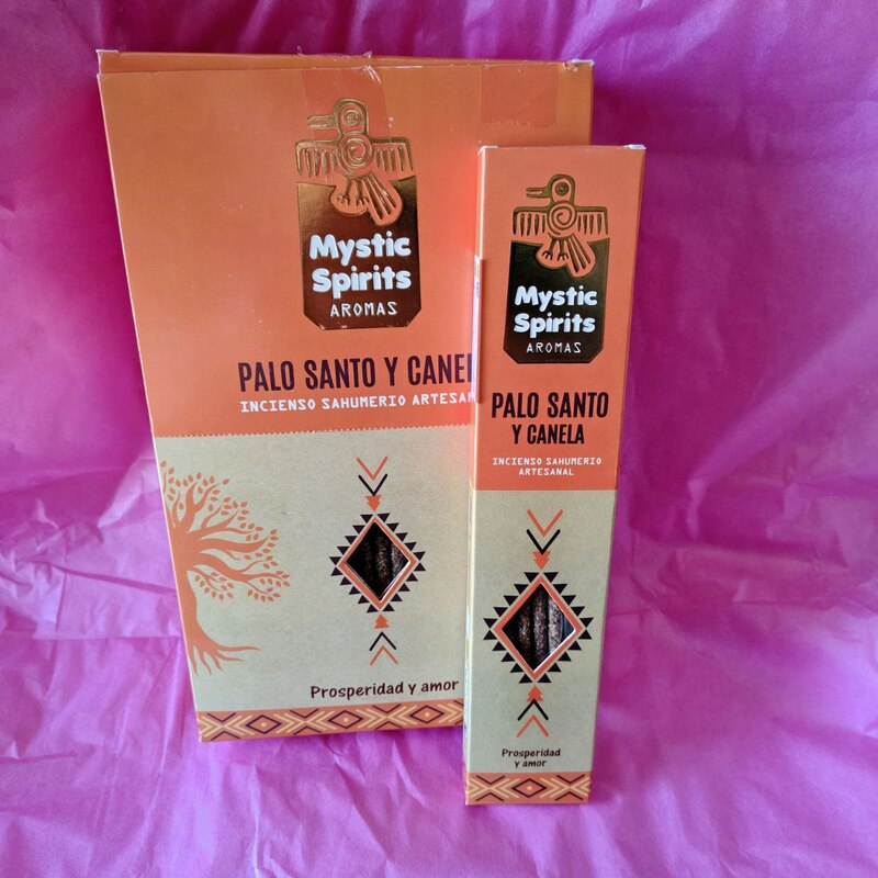 Incienso varillas gruesas de PALO SANTO CON CANELA. SAHUMERIO. MYSTIC SPIRITS