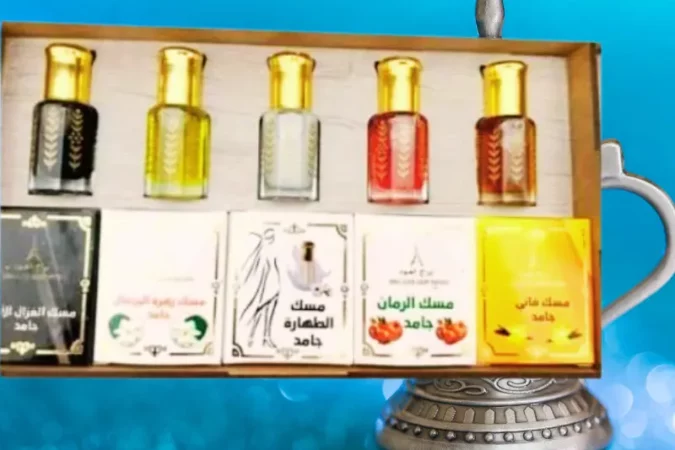 PACK 10 TESOROS. 5 PERFUME ÍNTIMO MUSK TAJRA Y 5 MUSK SÓLIDO. ARMAJ AL OUD LUXURY PERFUMES