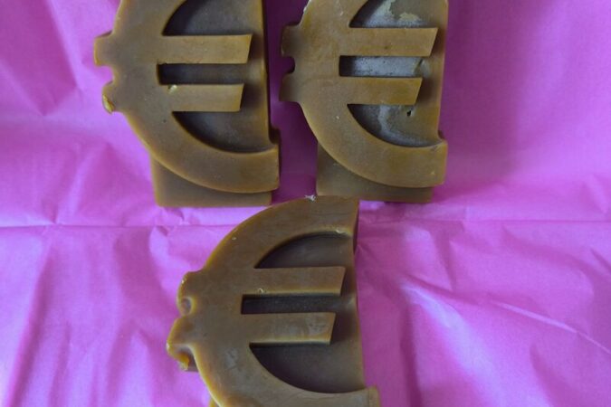 Velon Figura MIEL DINERO VEN A MI GRANDE. Atrae la abundancia. Invoca la prosperidad. Endulza tu camino