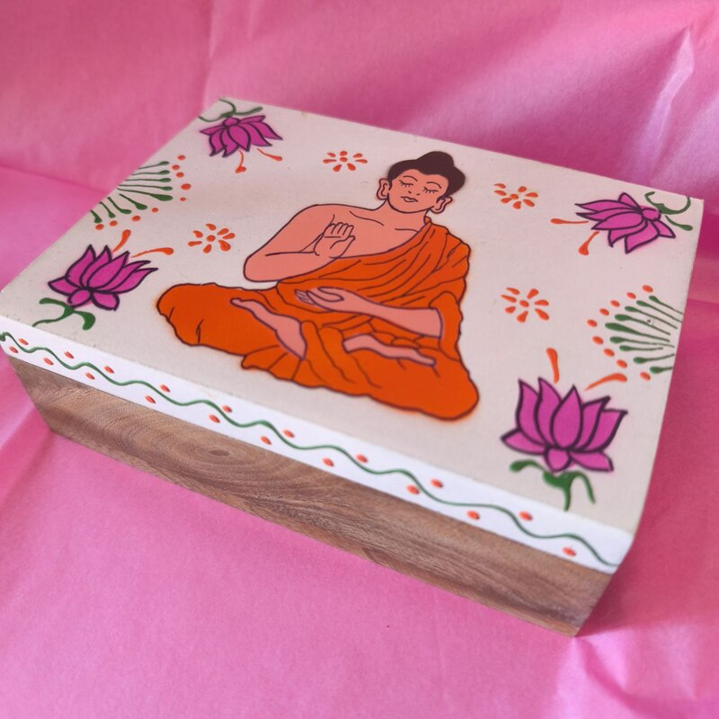 CAJA GRANDE BUDA GAUTAMA PINTADA A MANO
