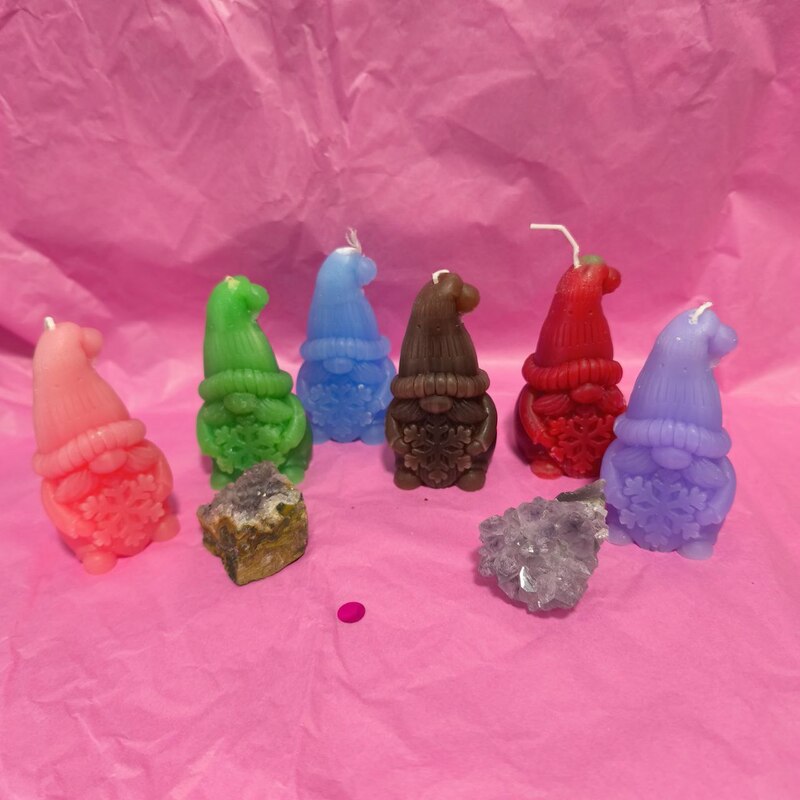 FIGURA VELÓN GNOMOS DE JARDÍN EN LA NIEVE. VARIOS COLORES