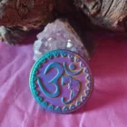 COLGANTE CERAMICA 47 MM DE CHOKU REI & OM CON TITANIO