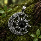 olgante Sol y Luna de Acero Inoxidable con Piedra Natural de 10 mm | 32 × 30 mm | Varias opciones disponibles