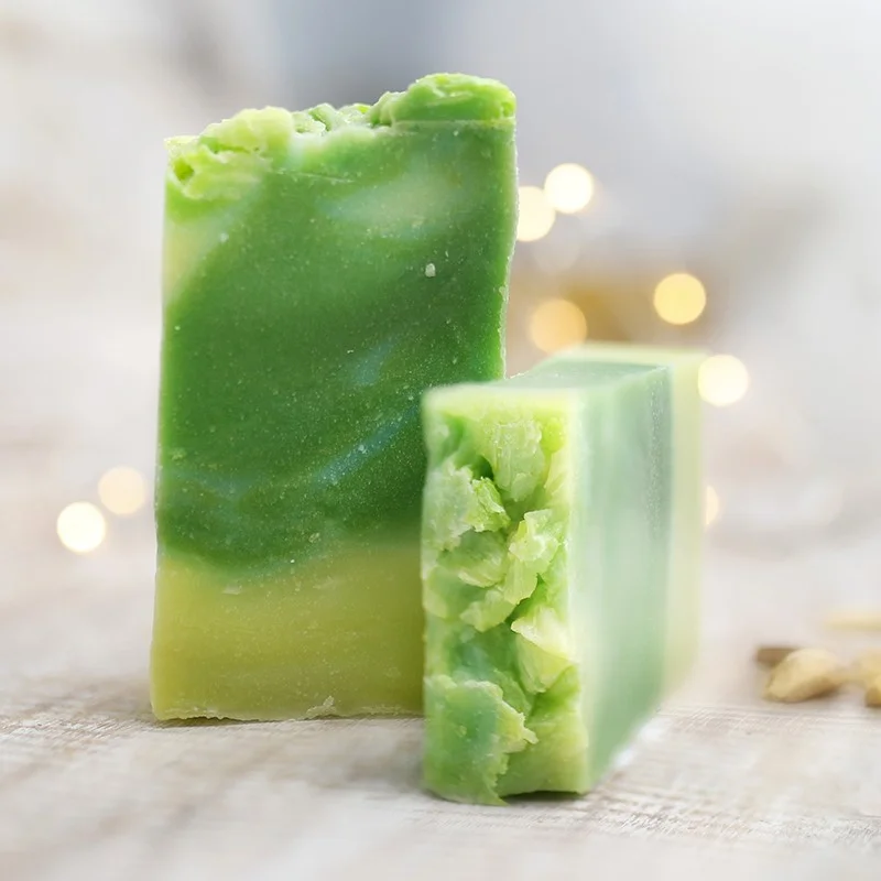 PASTILLA DE JABÓN ALOE VERA. ACEITES NATURALES. Nutrición, frescor e hidratación profunda PASTILLA DE JABÓN ALOE VERA. ACEITES NATURALES. Nutrición, frescor e hidratación profunda