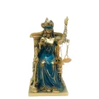 Figura En Resina Diosa De La Justicia Sentada 19 Cms Aprox Bronce/Azul