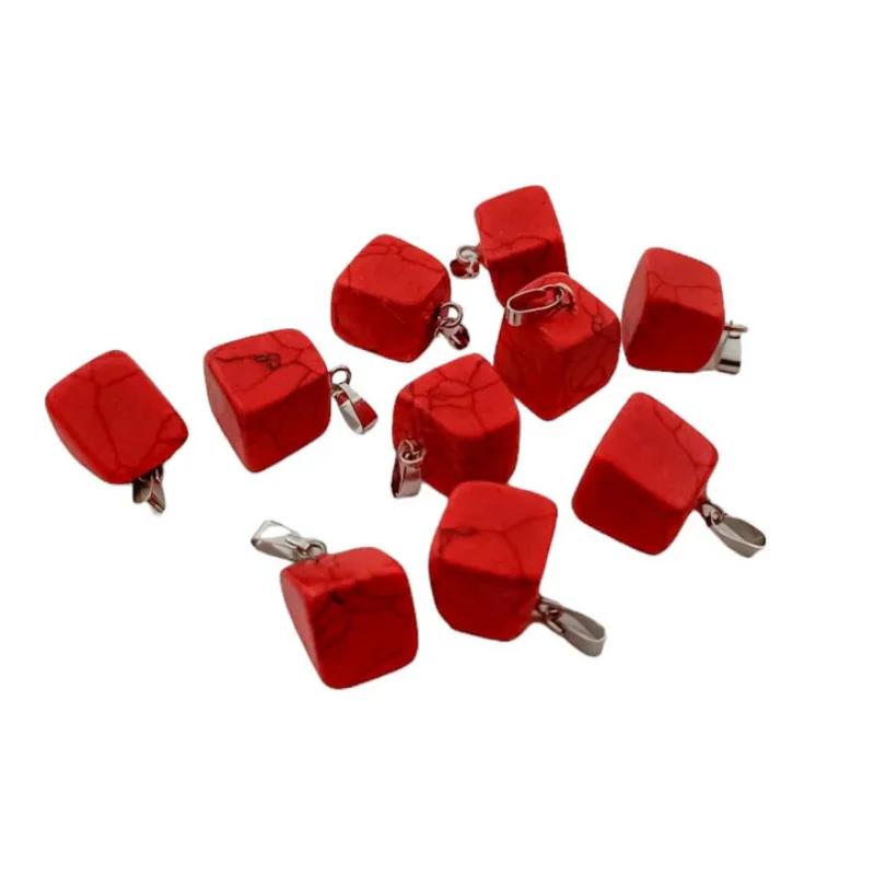 Colgante Rodados Piedra Howlite Rojo 2 Cms Aprox Con Metal