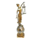 Figura En Resina Diosa De La Justicia 23.5 Cms Aprox Plata/Oro Mundo