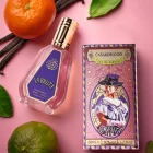 💎 La Bruta – Casamorando Eau de Parfum 50 ml (Minitalla) Una fragancia audaz, elegante y absolutamente inolvidable. La Bruta de Casamorando es una creación olfativa que combina frescura vibrante con profundidad sofisticada. Ideal para quienes buscan una esencia con carácter, esta minitalla de 50 ml es perfecta para llevar contigo y dejar huella en cada momento. 🌸 Pirámide olfativa: Notas de salida: mandarina verde y limón italiano prensado en frío Notas de corazón: rosa búlgara, hojas de violeta y eucalipto Notas de fondo: almizcle, pachulí, ámbar y vainilla de Madagascar ✨ Características destacadas: Fragancia intensa y duradera Estilo vintage italiano con toque moderno Ideal para uso diario o eventos especiales Presentación elegante en frasco de 50 ml Unisex, con tendencia hacia lo femenino 📌 Modo de uso: Aplicar sobre puntos de pulso como muñecas, cuello y detrás de las orejas. Evitar frotar para preservar la estructura aromática. La Bruta es para quienes viven con autenticidad, fuerza y sensibilidad. Una fragancia que no sigue reglas, sino que las reinventa.