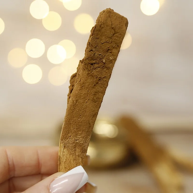 DIP DE PALO SANTO Y CANELA. ENERGIA DE ABUNDANCIA