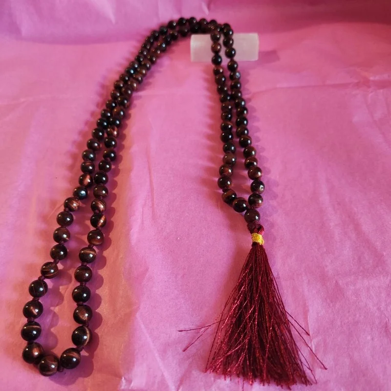 COLLAR JAPA MALA NUDADO DE 95 CM CON 108 CUENTAS DE OJO DE BUEY EN 8 MM Y BORLA DE 7 CM