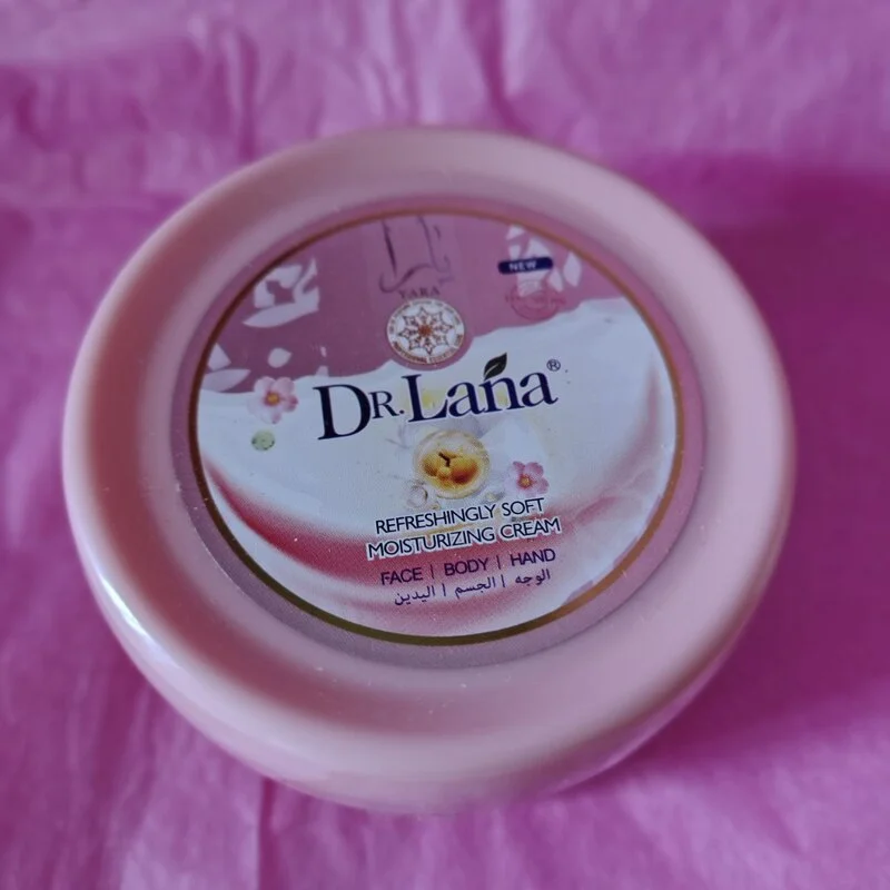 Crema DR. LANA 3 EN 1. REFRESCANTE, SUAVE E HIDRATANTE. CARA, MANOS Y CUERPO Crema DR. LANA 3 EN 1. REFRESCANTE, SUAVE E HIDRATANTE. CARA, MANOS Y CUERPO