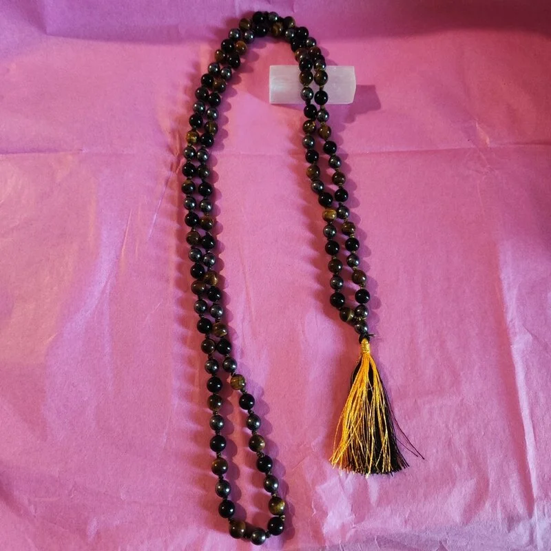 COLLAR JAPA MALA NUDADO DE 95 CM CON 108 CUENTAS DE TRIPLE PROTECCIÓN EN 8 MM Y BORLA DE 7 CM