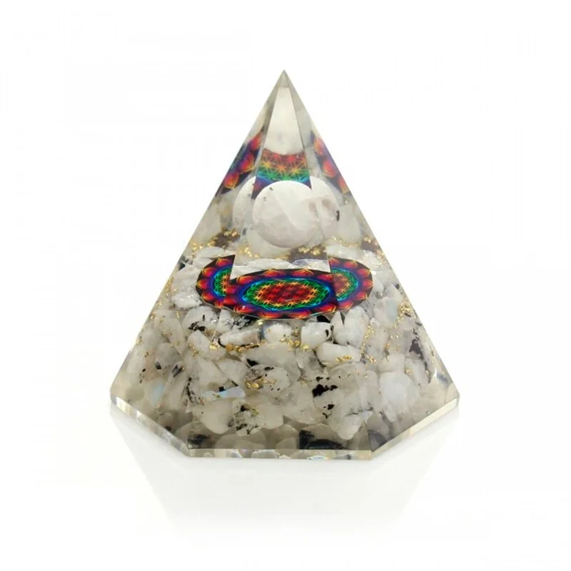 Pirámide orgonita octogonal PIEDRA LUNA . BASE 8CM