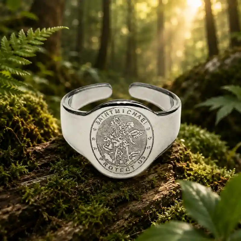 Anillo de acero adaptable con medalla San Miguel Arcángel