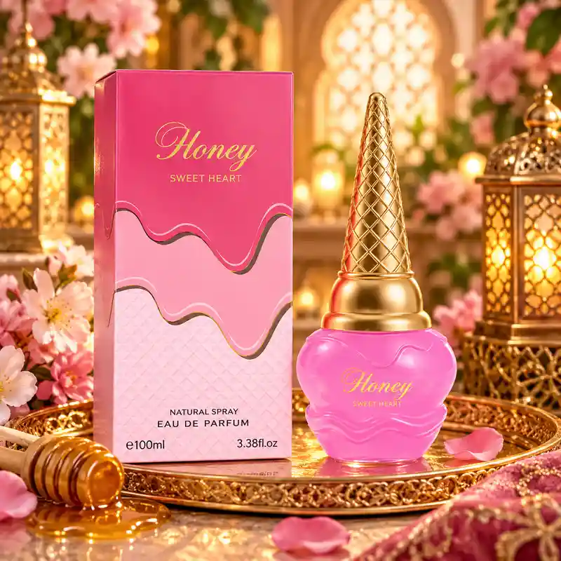 Perfume Honey Sweet Heart 100 ml de nata y fresa con frasco rosa y tapón dorado